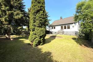 Geräumiges Einfamilienhaus mit Garage und privatem Garten – Die vollständige Adresse der Immobilie erhältst du vom Anbieter., 13127 Französisch Buchholz, Berlin – Vorschaubild 1