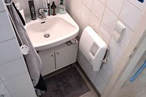 Stuttgart-Ost  - Helle 2,5 Zimmer DG-Wohnung – Die vollständige Adresse der Immobilie erhältst du vom Anbieter., 70184 Gablenberg, Stuttgart – Vorschaubild 14