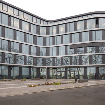 Entdecken Sie die vielen Möglichkeiten, um in Regus Theo 105 auf Ihre Art zu arbeiten