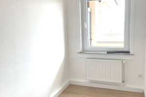 Mainnähe, Einbauküche, Balkon! Gepflegte, helle 3-Zimmer-Dachwohnung, Offenbach-Bürgel – Offenbach am Main – Vorschaubild 7