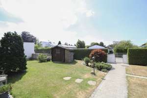 Ideal für 2 Familien, kurzfristig bezugsfrei: Doppelhaus mit großem Gartengrundstück in Gauting,  – Die vollständige Adresse der Immobilie erhältst du vom Anbieter., 82131 Gauting – Vorschaubild 6