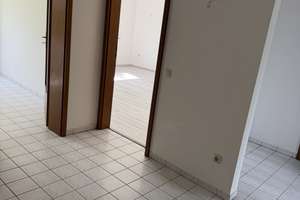 Helle und frisch renovierte 3-Zimmer-Wohnung mit Balkon in Duisburg-Obermeiderich – Neumühler Straße 39, 47138 Obermeiderich, Duisburg – Vorschaubild 9