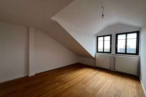 Bezugsfreie, schön geschnittene Dachgeschosswohnung mit Wannenbad in zentraler Lage – Die vollständige Adresse der Immobilie erhältst du vom Anbieter., 4315 Neustadt-Neuschönefeld, Leipzig – Vorschaubild 13