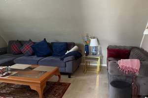 Gepflegte 3-Zimmer-Wohnung im 2. OG in Köln – Am Feldrain 14, 51061 Flittard, Köln – Vorschaubild 1