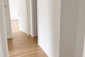 3 Raum-Wohnung mit Terrasse oder Balkon, Bezug ab sofort möglich – Joachim-Darjes-Str. 2-12, 7743 Zwätzen, Jena – Vorschaubild 4