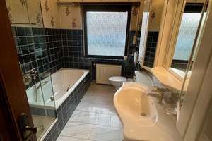 Freistehendes Einfamilienhaus mit weitläufigem Grundstück in Wickrathberg – Kinkelbach 70, 41189 Wickrathberg, Mönchengladbach – Vorschaubild 9
