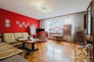 Renditestarkes solides Mehrfamilienhaus mit Garagen in Lorenzreuth bei Marktredwitz – Wunsiedel im Fichtelgebirge (Kreis) – Vorschaubild 4