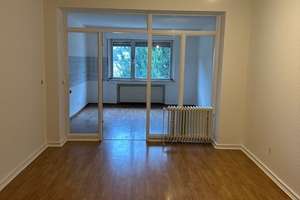 Attraktive Terrassenwohnung in zentraler Lage mit modernem und urbanem Ambiente – Barbarossastraße 26, 41061 Gladbach, Mönchengladbach – Vorschaubild 9