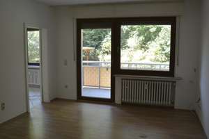 Sanierte Wohnung mit zweieinhalb Zimmern und Balkon in Essen – Tiefenbruchstraße 15, 45326 Altenessen-Süd, Essen – Vorschaubild 12