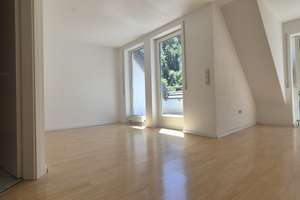 3-Zimmer Wohnung mit EBK, Balkon und Stellplatz – Die vollständige Adresse der Immobilie erhältst du vom Anbieter., 75305 Neuenbürg – Vorschaubild 2