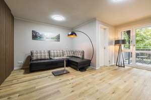 Stylische Einraumwohnung, perfekt möbliert – Chemnitzer Straße 117, 1187 Plauen (Stadtteil), Dresden – Vorschaubild 2