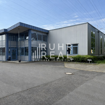 Ab sofort | ebenerdiges Tor | 5 M UKB | RUHR REAL