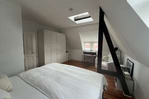 Attraktive Dachgeschosswohnung mit Charme in denkmalgeschütztem Gebäude – Hohenstaufenstrasse 20, 70178 Karlshöhe, Stuttgart – Vorschaubild 19