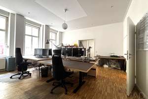 Arbeiten und Wohnen: 164 m² repräsentativer Altbau mit genehmigter Gewerbenutzung im Prenzlauer Berg – Die vollständige Adresse der Immobilie erhältst du vom Anbieter., 10439 Prenzlauer Berg, Berlin – Vorschaubild 2
