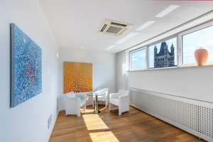 Via Culturalis | Exklusive Penthouse-Maisonette: Urbaner Luxus mit Dompanorama – Die vollständige Adresse der Immobilie erhältst du vom Anbieter., 50667 Altstadt/Nord, Köln – Vorschaubild 10