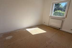 Zuhause mit Zukunft . Gepflegtes Zweifamilienhaus mit vielen Möglichkeiten: 6-8 Zimmer – Die vollständige Adresse der Immobilie erhältst du vom Anbieter., 64390 Erzhausen – Vorschaubild 11