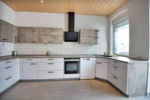 Bezugfsfreie 6 ZKBB mit XL-Panoramaterrasse & Gemeinschaftsgarten | Gepflegtes 2FH mit Garage – Die vollständige Adresse der Immobilie erhältst du vom Anbieter., 68305 Waldhof, Mannheim – Vorschaubild 4