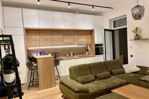 Thoughtfully Furnished 4-Room Apartment with Garden, Smart Home, High Ceilings – Die vollständige Adresse der Immobilie erhältst du vom Anbieter., 40235 Flingern Nord, Düsseldorf – Vorschaubild 4