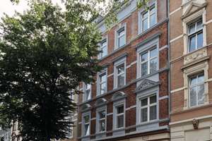 DÜSSELDORF-Flingern Nord: "neu. vollwertig möbliert. altbaustudio. HOF39. " – Die vollständige Adresse der Immobilie erhältst du vom Anbieter., 40235 Flingern Nord, Düsseldorf – Vorschaubild 2