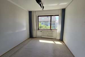 4-Zimmer-Wohnung mit großzügigem Balkon! – Die vollständige Adresse der Immobilie erhältst du vom Anbieter., 70439 Stammheim-Süd, Stuttgart – Vorschaubild 5