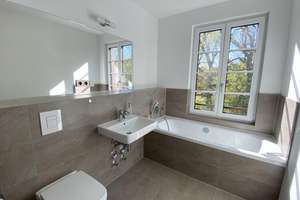 Exklusiv und sonnig: 3-Zimmer-Wohnung mit Parkblick in Babelsberg – Lotte-Loebinger-Str. 9, 14482 Babelsberg Süd, Potsdam – Vorschaubild 12