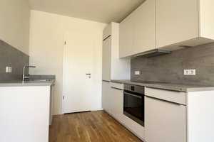Helle, großzügige 2-Zimmerwohnung * Sonnenbalkon * Einbauküche * Zweitbezug * in Moabit – Beusselstraße 31b, 10553 Berlin – Vorschaubild 3