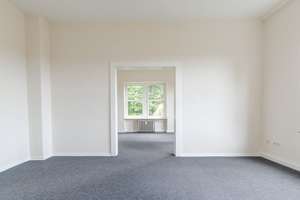Denkmalgeschützte Villa mit zusätzlichem Baupotenzial in Oerlinghausen – Die vollständige Adresse der Immobilie erhältst du vom Anbieter., 33813 Oerlinghausen – Vorschaubild 6