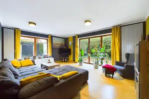 Barrierefreies Energiesparhaus mit ausgebautem Dachgeschoss, optional für zweite Wohneinheit – Oldenburg (Oldenburg) – Vorschaubild 10