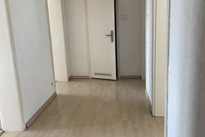 Zentral gelegene 3- Zimmerwohnung im 3. OG. mit Balkon – Feldstr. 43, 44141 Westfalendamm, Dortmund – Vorschaubild 4