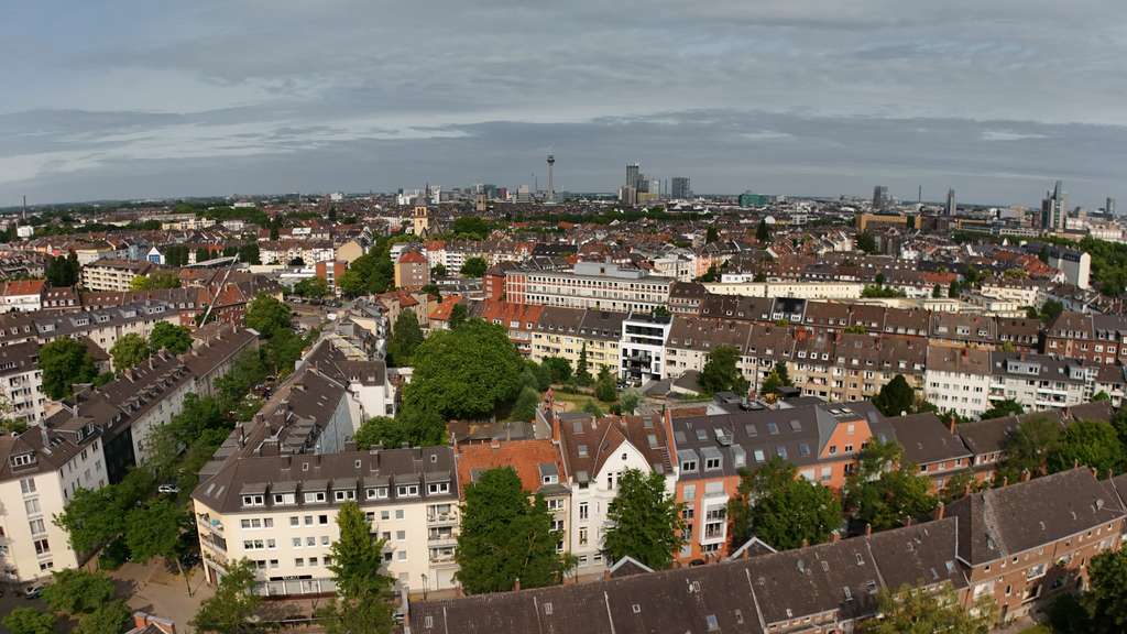 Vollvermietetes Mehrfamilienhaus mit 10 Wohneinheiten in Düsseldorf-Oberbilk