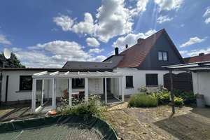 Doppelhaushälfte in Nordwest mit Garage, Pool und Sauna – Mohnweg 16, 39128 Nordwest, Magdeburg – Vorschaubild 2