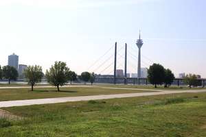 Großzügige 3 Zimmer Wohnung mit eigenem Garten – Die vollständige Adresse der Immobilie erhältst du vom Anbieter., 40545 Oberkassel, Düsseldorf – Vorschaubild 17
