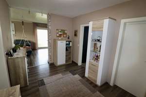 Gepflegte 3-Zimmer-Wohnung mit Tageslichtbad und Südbalkon – Die vollständige Adresse der Immobilie erhältst du vom Anbieter., 42651 Solingen-Mitte, Solingen – Vorschaubild 4