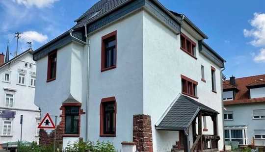 Bild von Elegante, hochwertige Bürgermeistervilla in beliebter Lage von Schwanheim