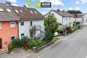 Charmantes Doppelhaus mit 3 WE in schöner zentraler Lage von Lindau-Reutin – Die vollständige Adresse der Immobilie erhältst du vom Anbieter., 88131 Lindau (Bodensee) – Vorschaubild 1