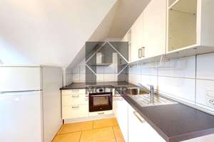 2-Zimmer-Dachgeschosswohnung im Zentrum von Hildesheim mit Einbauküche – Goslarsche Straße 9, 31134 Oststadt / Stadtfeld, Hildesheim – Vorschaubild 4