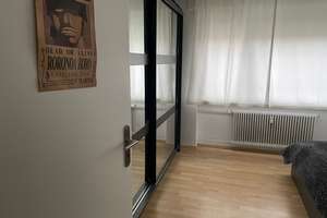 Vollständig renovierte 2-Raum-Wohnung mit Balkon und Einbauküche in Bielefeld – Josef-Köllner-Straße 16, 33613 Schildesche, Bielefeld – Vorschaubild 6