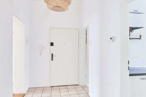 Angebot in der List - Besondere 2-Zimmerwohnung im Hochparterre – Die vollständige Adresse der Immobilie erhältst du vom Anbieter., 30163 List, Hannover – Vorschaubild 4