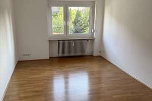 Modernisierte Wohnung mit Top-Anbindung und zusätzlichen 47qm Hobbyräumen – Die vollständige Adresse der Immobilie erhältst du vom Anbieter., 81825 Gartenstadt Trudering, München – Vorschaubild 8