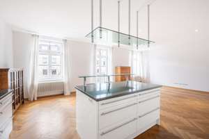 AIGNER - Stilvolle Altbauwohnung in Schwabing mit zwei Balkonen und Aufzug – Die vollständige Adresse der Immobilie erhältst du vom Anbieter., 80796 Am Luitpoldpark, München – Vorschaubild 4