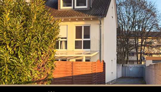 Bild von *Modernes Reihenendhaus in ruhiger Lage von Obertshausen – gepflegt, familienfreundlich*