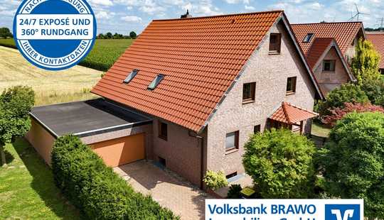 Bild von Einfamilienhaus im XL-Format mit Doppelgarage in Feldrandlage!