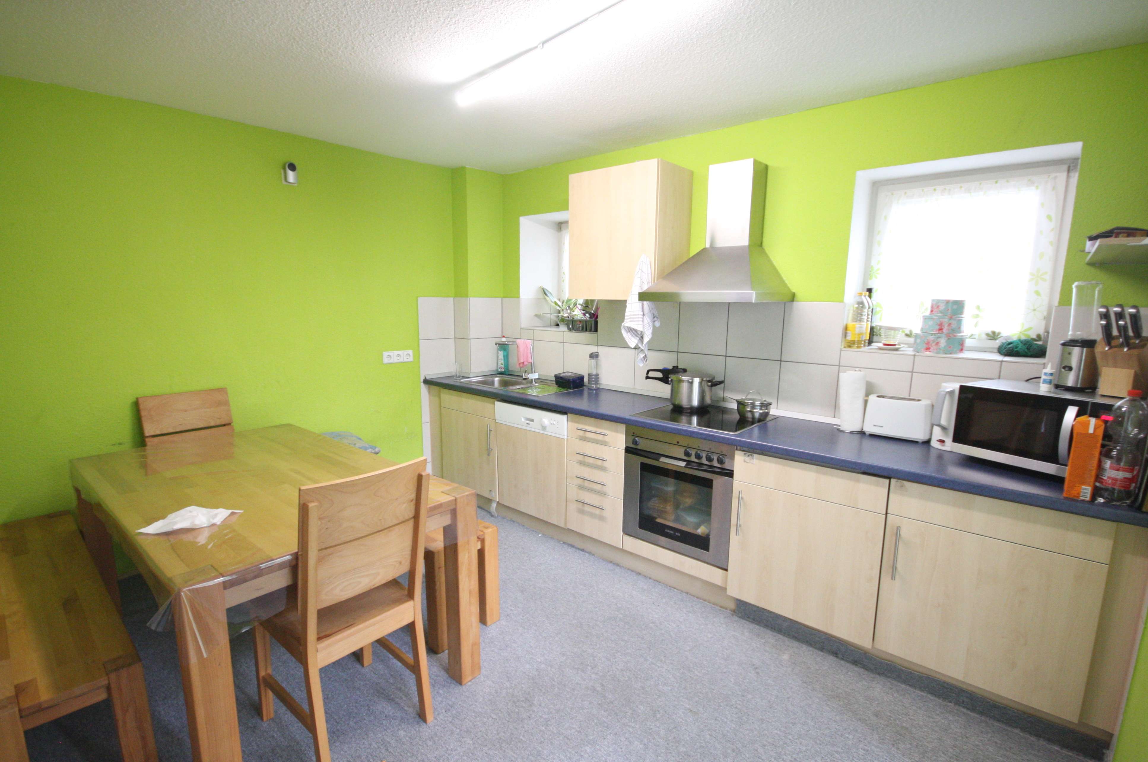 Immobilie in Calw - *** Zentrale 3-Zimmer-Balkonterassenwohnung mit separatem Eingang *** - Bild 1