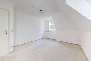 Attraktives Familiendomizil im Villenstil mit Garage nahe der Außenmühle in Hamburg-Marmstorf! – Die vollständige Adresse der Immobilie erhältst du vom Anbieter., 21077 Eißendorf, Hamburg – Vorschaubild 16