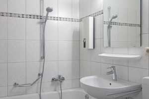 1-Zi.-Whg. in ruhiger aber dennoch zentraler Lage von Wandsbek! – Lomerstraße 8, 22047 Hamburg – Vorschaubild 2