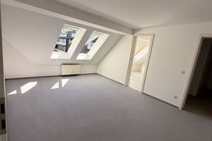 Traumhafte Maisonette Wohnung mit TG, EBK und 3 Balkonen – 40476 Derendorf, Düsseldorf – Vorschaubild 11