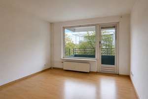 Charmantes 1-Zimmer-Apartment mit Loggia in begehrter Lage an der Rothenbaumchaussee – Die vollständige Adresse der Immobilie erhältst du vom Anbieter., 20148 Rotherbaum, Hamburg – Vorschaubild 4