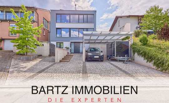 Raum für Träume – modernes Refugium mit Pool, Dachterrasse & traumhaftem Panorama