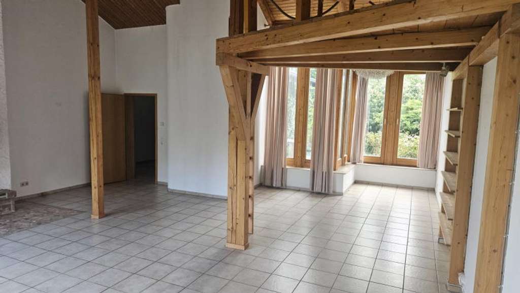 Immobilie in Zwingenberg - Gepflegtes, freistehendes EFH mit Terrasse und großem Garten in Zwingenberg - Bild 4