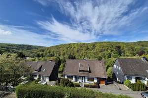 Wohnen mit Ausblick – Einfamilienhaus mit Einliegerwohnung und besonderem Charakter – Die vollständige Adresse der Immobilie erhältst du vom Anbieter., 42857 Morsbach, Remscheid – Vorschaubild 18